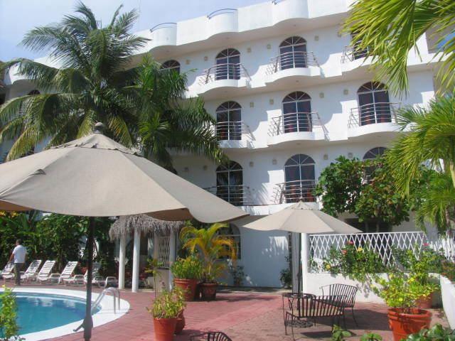 Hotel Y Suites Bugambilias Rincon de Guayabitos Buitenkant foto