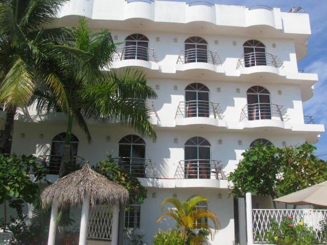 Hotel Y Suites Bugambilias Rincon de Guayabitos Buitenkant foto